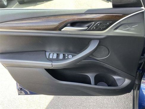 Used 2022 BMW X3 xDrive30i w/ Convenience Package image 16