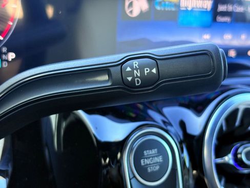 New 2025 Mercedes-Benz GLA 250 image 28