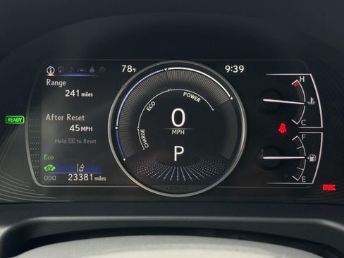 Used 2025 Lexus ES 300h w/ Accessory Package (Z1) FWD image 31