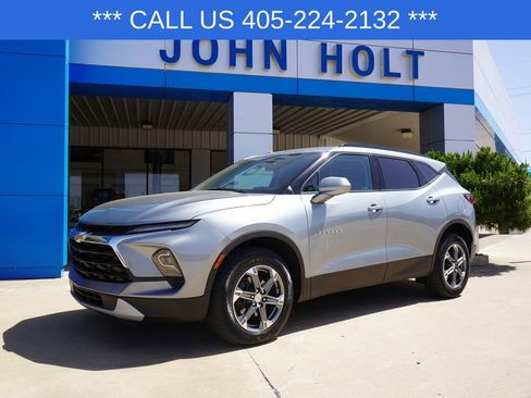 Used 2024 Chevrolet Blazer LT w/ Convenience Package FWD image 1