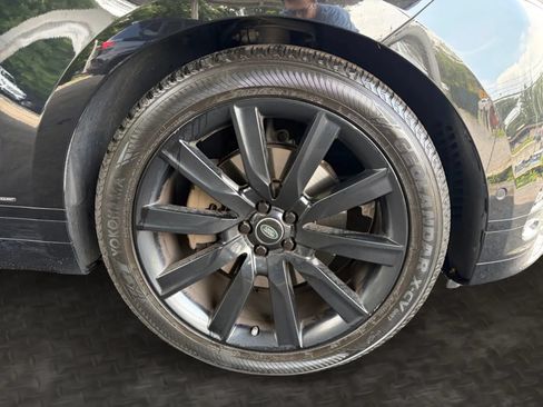 Used 2019 Land Rover Range Rover Velar R-Dynamic SE AWD/4WD image 38