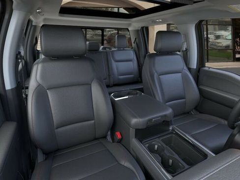 New 2025 Ford F250 Lariat w/ Chrome Package image 11