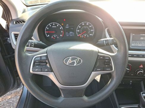 Used 2020 Hyundai Accent SE image 19