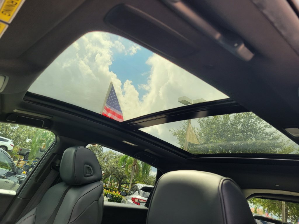 Certified 2025 Acura RDX w/ Advance Package AWD/4WD image 18