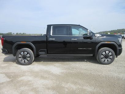 New 2026 GMC Sierra 2500 Denali w/ Denali Reserve Package