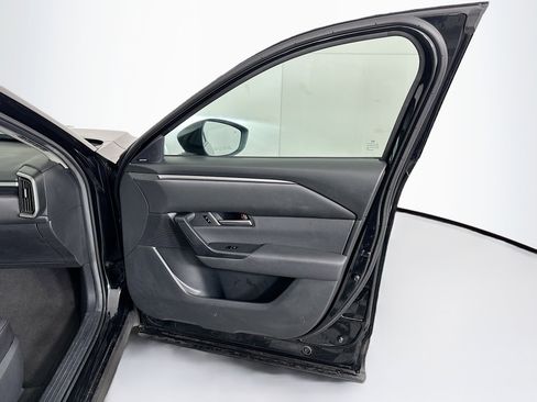 Used 2025 MAZDA CX-50 AWD 2.5 S w/ Premium Package image 34