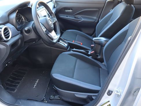 Used 2024 Nissan Versa SV FWD image 14