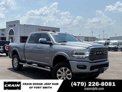 Used 2022 RAM 2500 Laramie AWD/4WD image 1