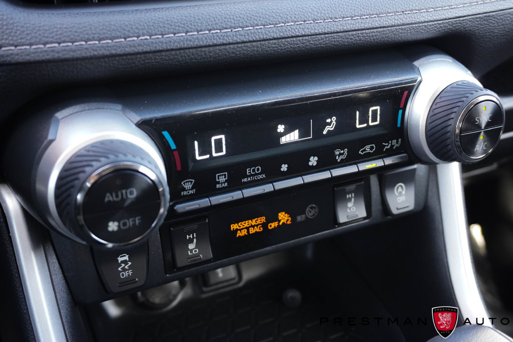 Used 2022 Toyota RAV4 XLE w/ Convenience Package AWD/4WD image 32