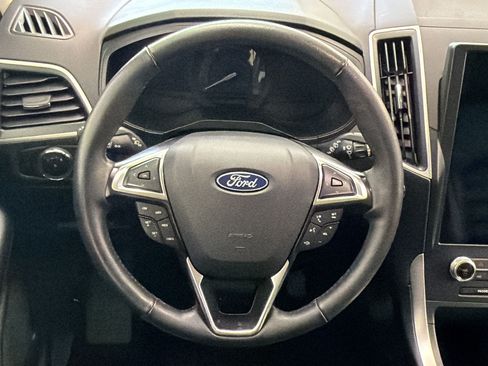 Certified 2024 Ford Edge SEL AWD/4WD image 17