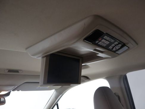 Used 2016 Honda Pilot Touring image 17