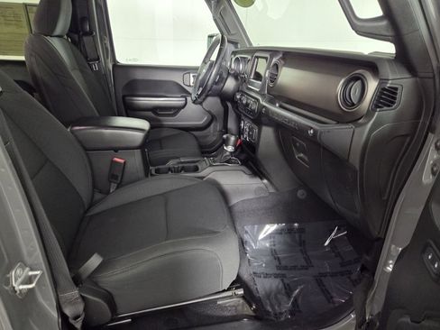 Certified 2020 Jeep Wrangler Unlimited Sport S image 29