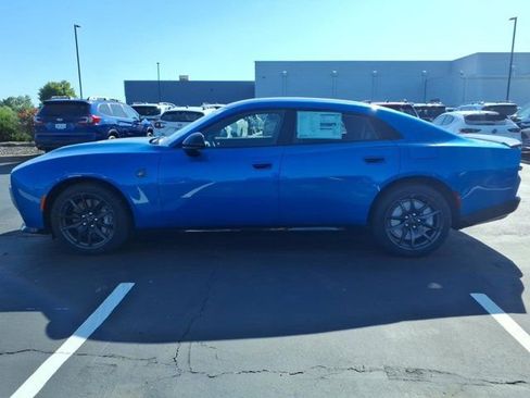 New 2026 Dodge Charger Scat Pack w/ Blacktop Package AWD/4WD image 3