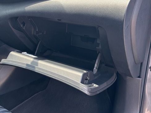 Used 2017 Nissan Sentra SV FWD image 29