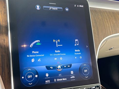 Used 2023 Mercedes-Benz C 300 4MATIC Sedan image 14