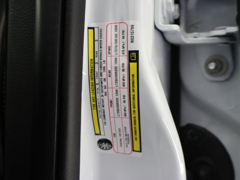 Used 2022 RAM 2500 Laramie AWD/4WD image 71