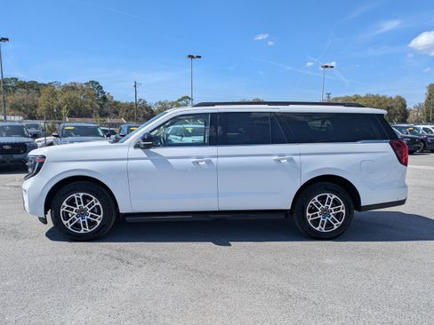 Certified 2025 Ford Expedition Max Active image 6