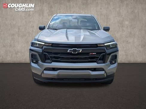 New 2026 Chevrolet Colorado Z71 w/ Midnight Edition AWD/4WD image 2