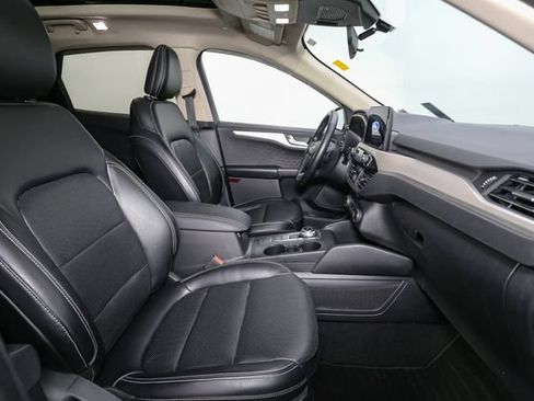 Used 2020 Ford Escape SEL AWD/4WD image 17
