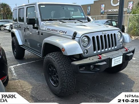 Used 2017 Jeep Wrangler Unlimited Rubicon AWD/4WD image 1