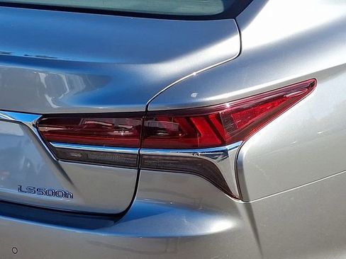 Used 2019 Lexus LS 500h 500h Base image 12