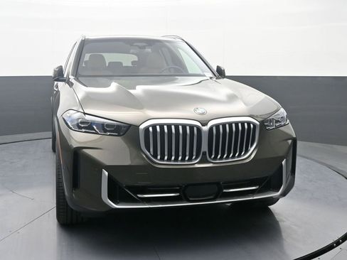 New 2026 BMW X5 xDrive40i AWD/4WD image 2