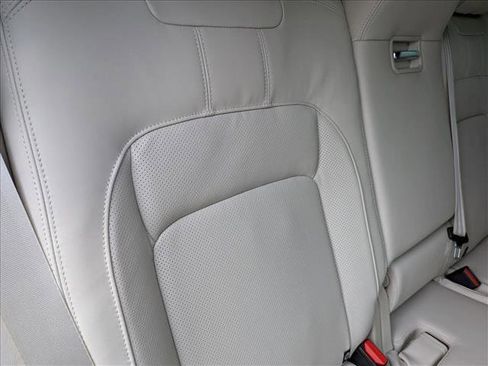 Used 2021 Land Rover Range Rover Westminster Edition image 18