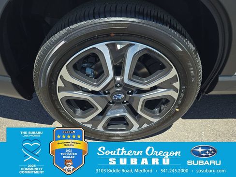 New 2026 Subaru Ascent Limited AWD/4WD image 9