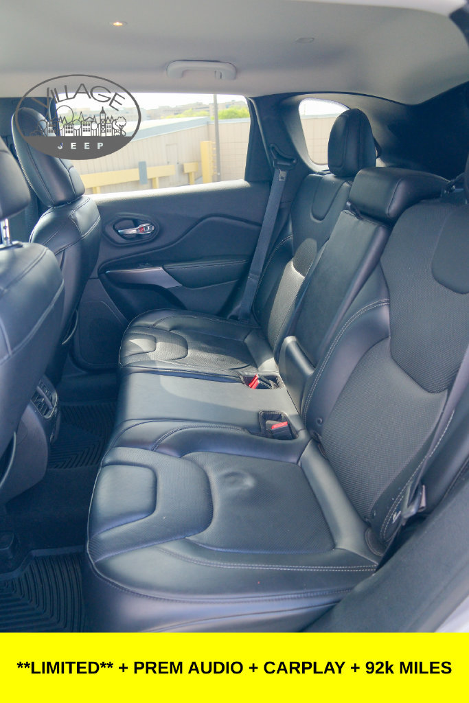 Used 2019 Jeep Cherokee Limited AWD/4WD image 12