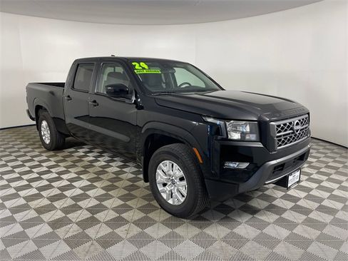 Used 2024 Nissan Frontier SV w/ Technology Package image 24