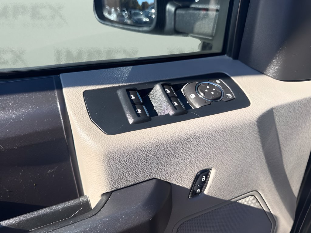 Used 2016 Ford F150 XL w/ Equipment Group 101A Mid AWD/4WD image 22