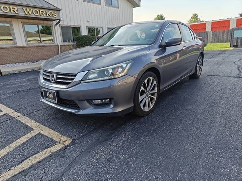 Used 2015 Honda Accord Sport image 1