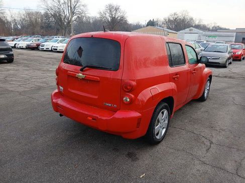 Used 2009 Chevrolet HHR LS image 3