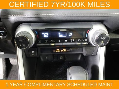 Used 2025 Toyota RAV4 XLE AWD/4WD image 26
