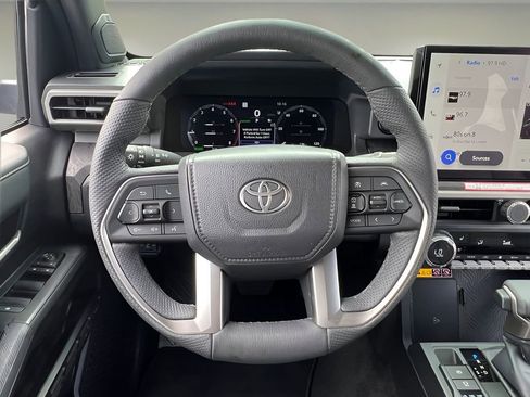 Certified 2025 Toyota Tacoma Limited AWD/4WD image 14