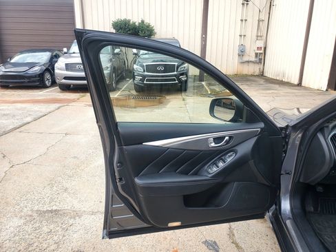 Used 2015 INFINITI Q50 AWD w/ Moonroof Package image 21