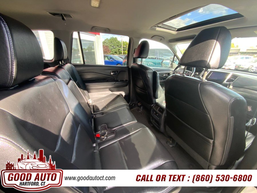 Used 2017 Honda Pilot EX-L image 12