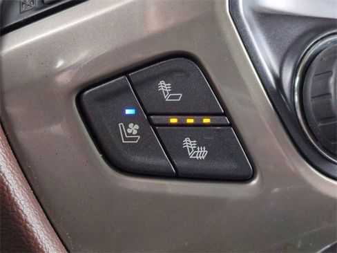 Used 2018 Chevrolet Silverado 2500 High Country w/ Duramax Plus Package image 23