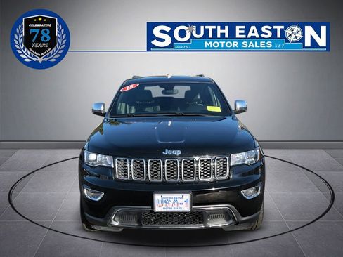 Used 2018 Jeep Grand Cherokee Limited image 3