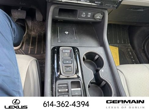 Used 2023 Honda Pilot Elite image 17