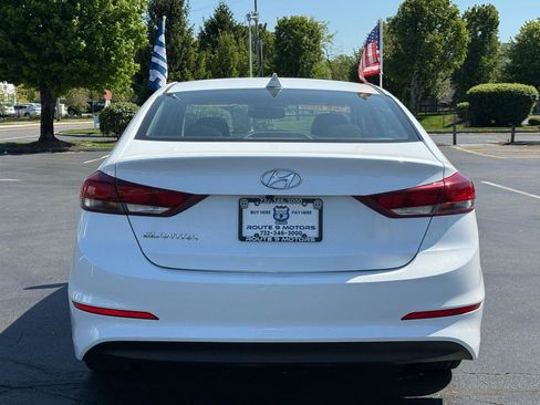 Used 2018 Hyundai Elantra Value Edition w/ Cargo Package FWD image 5