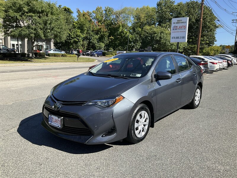 Used 2019 Toyota Corolla L FWD image 1
