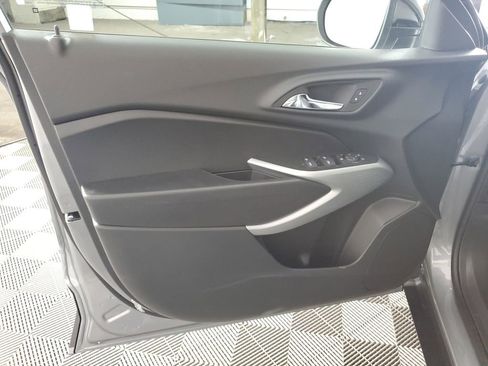New 2026 Chevrolet Trax RS FWD image 25