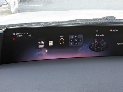 Certified 2025 Lincoln Navigator Reserve image 33