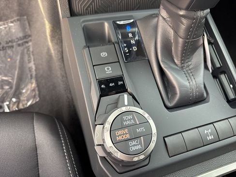 New 2025 Toyota Tacoma TRD Off-Road image 26