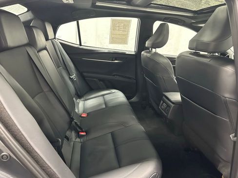 Used 2025 Toyota Camry XSE image 57