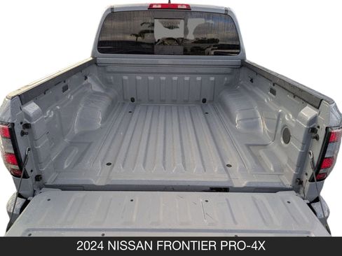 Used 2024 Nissan Frontier PRO-4X w/ Off-Road Protection Package image 24