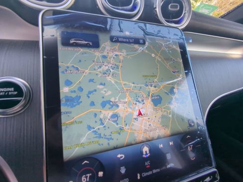 New 2025 Mercedes-Benz GLC 350e 4MATIC image 8