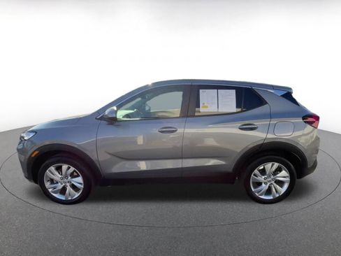 Used 2025 Buick Encore GX Preferred image 9