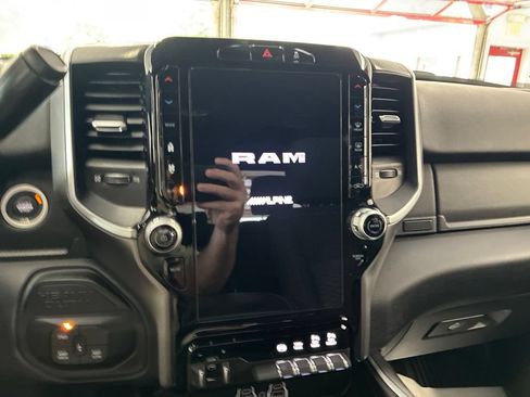 Certified 2025 RAM 2500 Big Horn AWD/4WD image 51